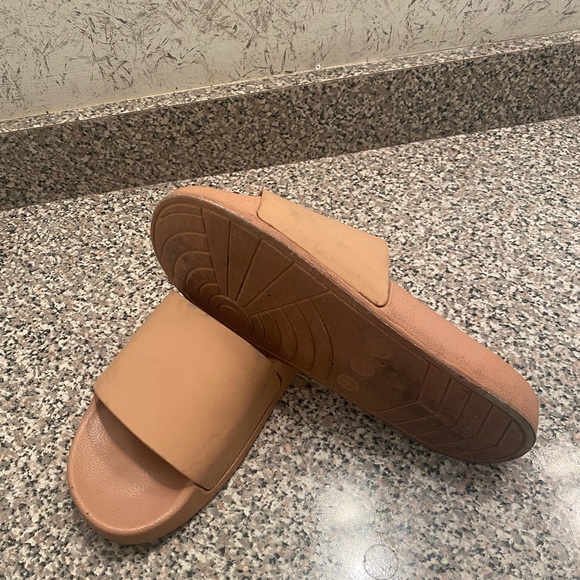 Slides - Picture 3 of 3